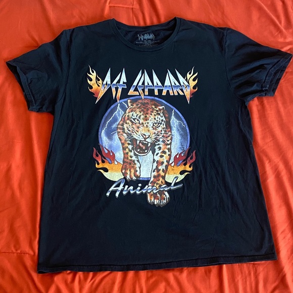 Other - Black Def Leppard Graphic T-Shirt Vintage Style